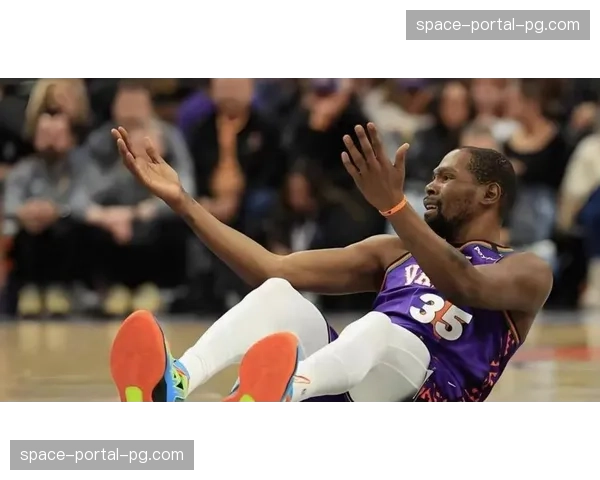 杜兰特膝伤出战成疑，火箭季后赛前景蒙上阴影